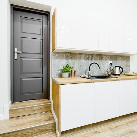 Niron Apartament Dom Z Papieru Sztokholm Piła Exterior foto