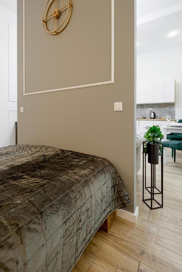 Niron Apartament Dom Z Papieru Sztokholm Piła Exterior foto