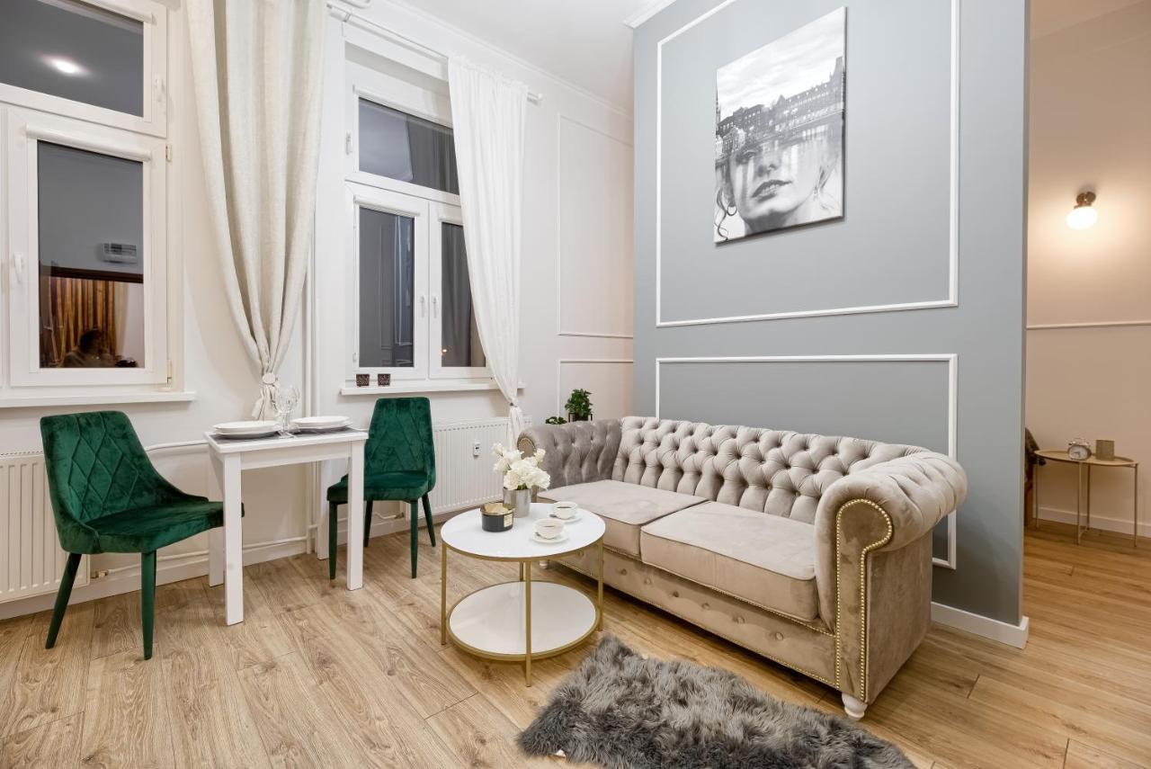 Niron Apartament Dom Z Papieru Sztokholm Piła Exterior foto